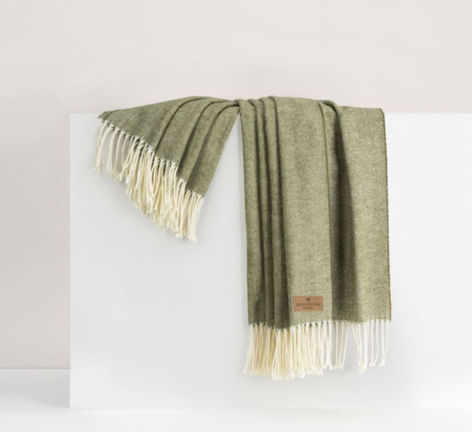 Italian Herringbone Throw Thyme