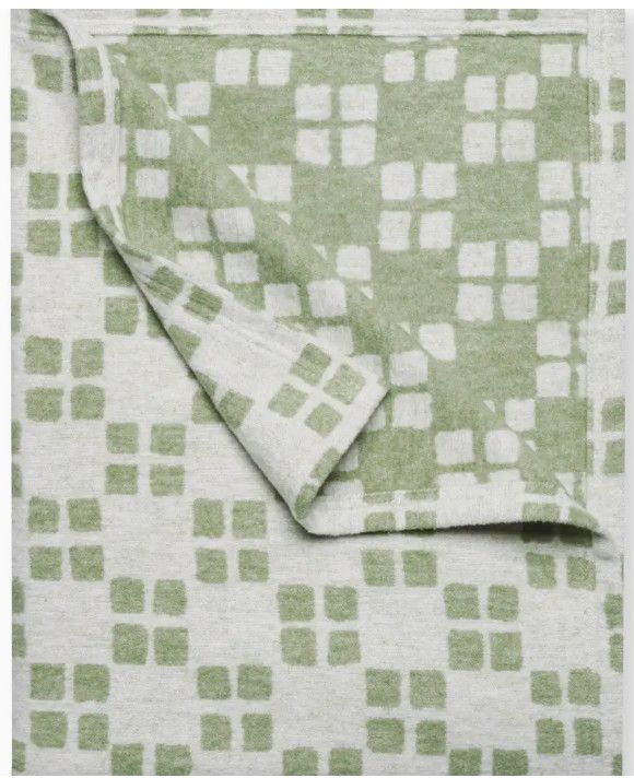 The Lightweight Blanket - Sage