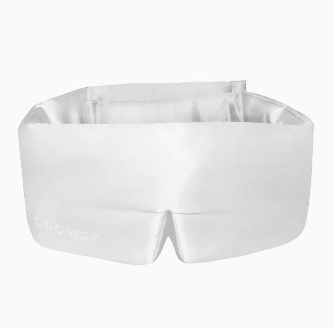 Akoya Pearl Silk Sleep Mask