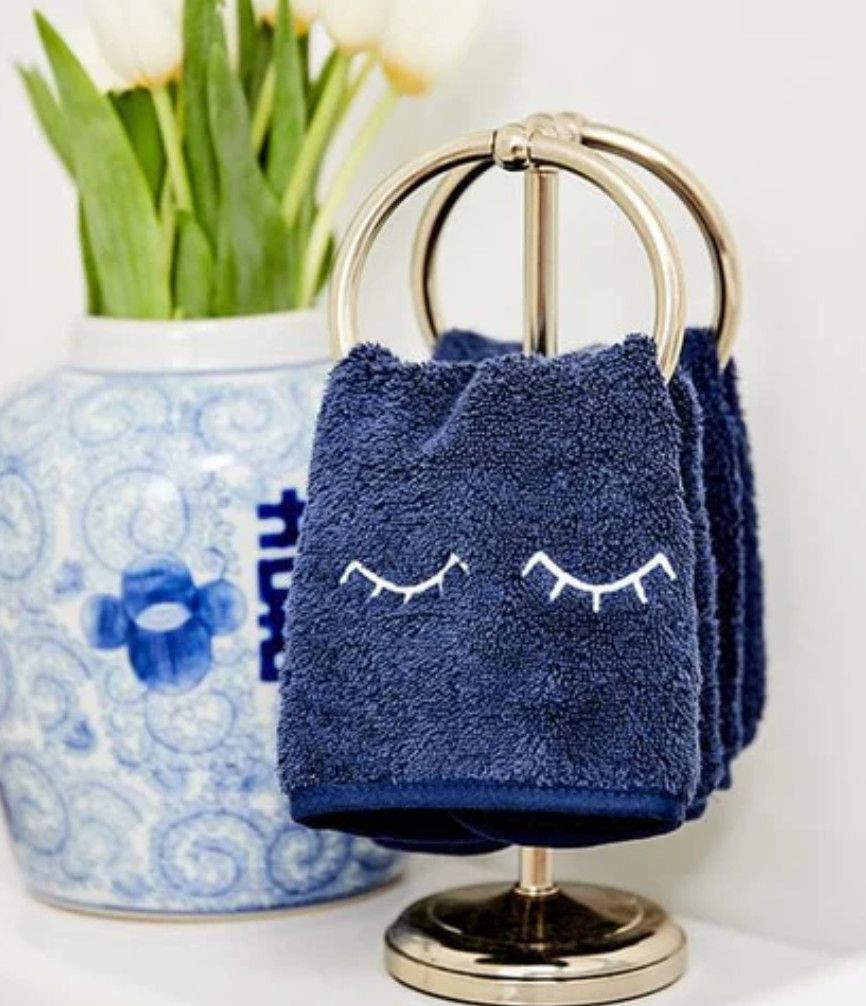 Eyelids Make Up Towel Set