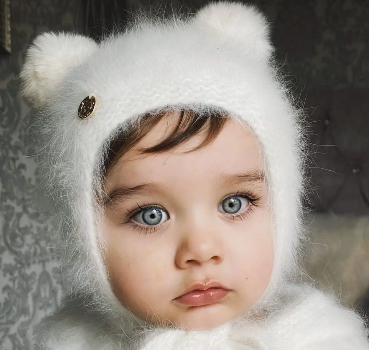 White Cashmere Teddy Hat