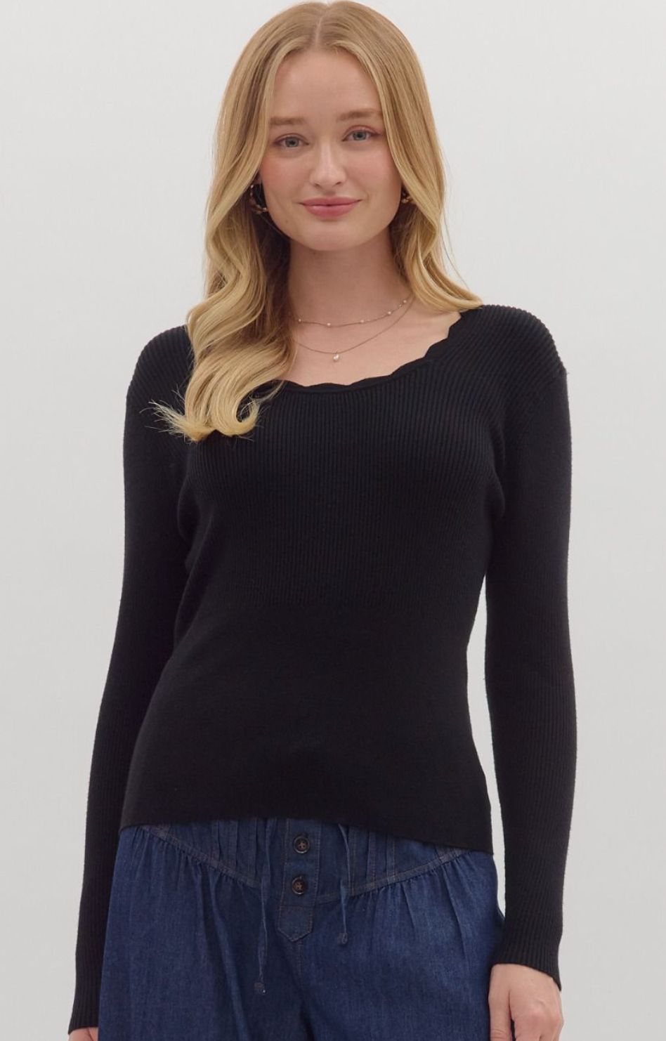 Ribbed Long Sleeve with Scalloped Neck
