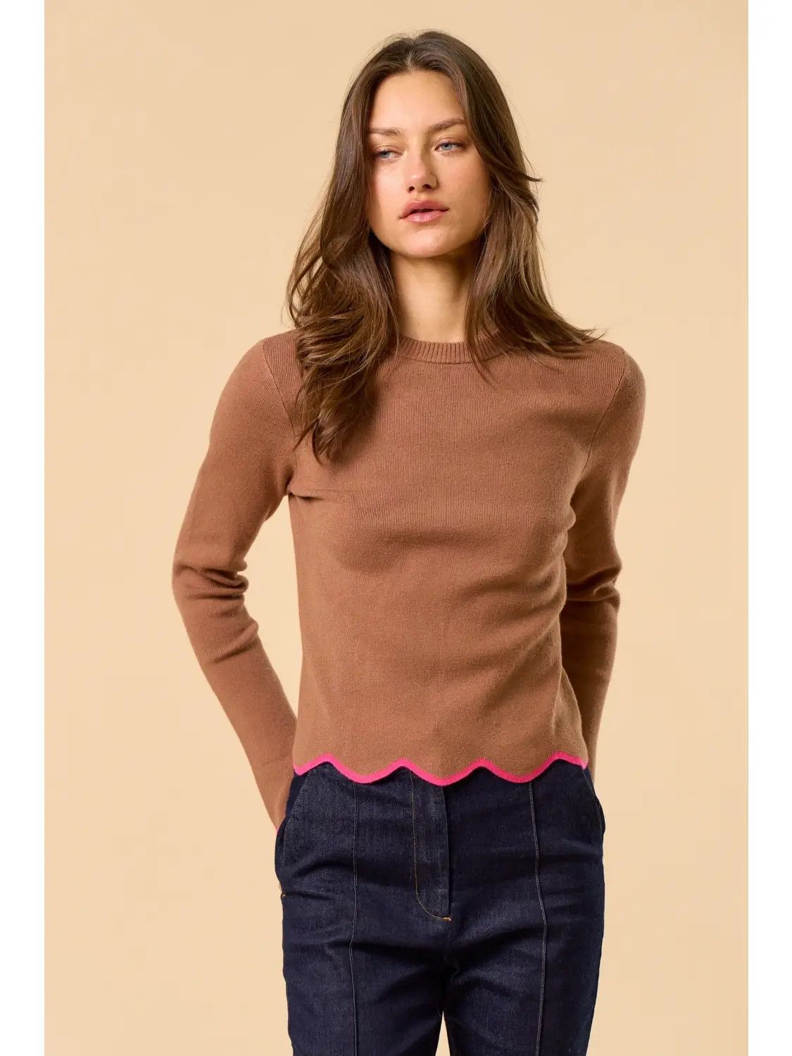 Scallop Edge Sleeve Top- Mocha &amp; Pink
