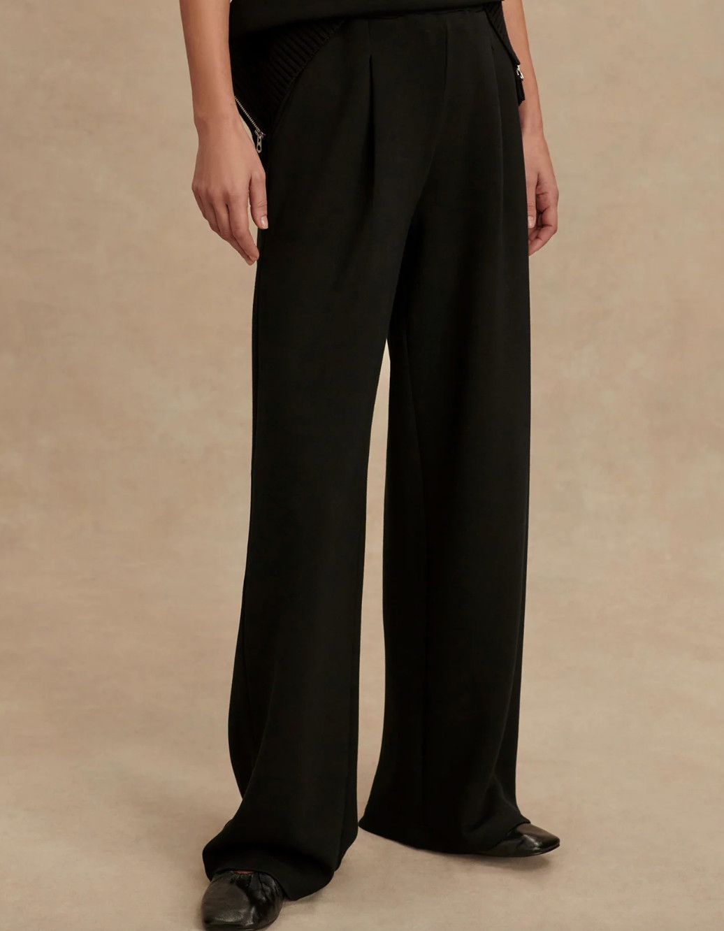 The Extra Wide Leg Pant 32 Black