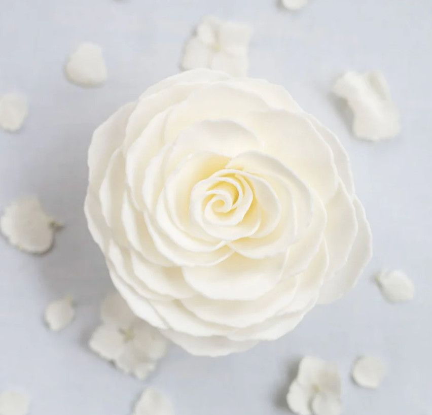 Graceful Day Gardenia Bathing Petal Soap Flower