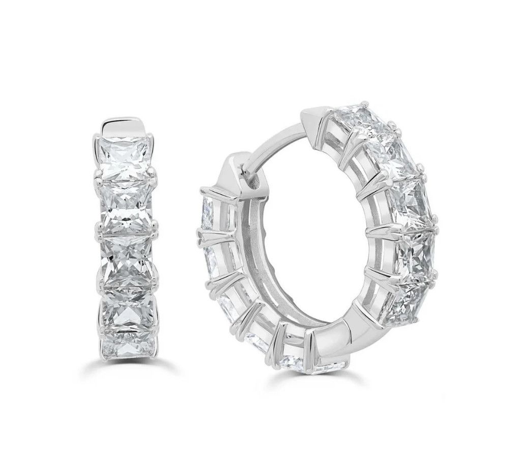 Princess Cut Huggie Plat