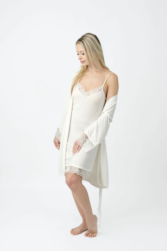 Lace Detail White Chemise