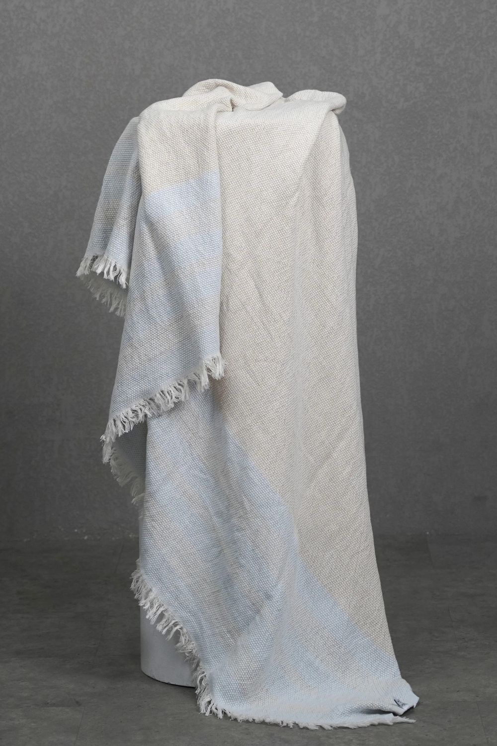 Linen Classic Throw - Carolina Blue