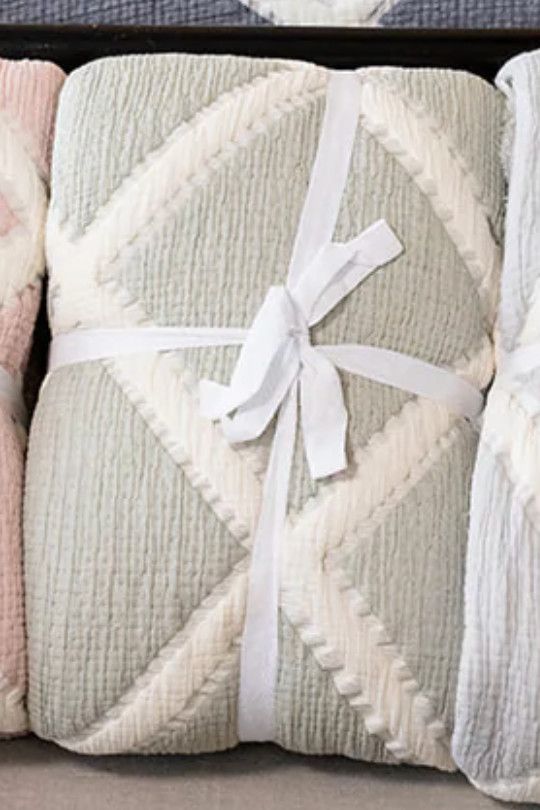 Quilted Trellis Blanket - Sage - King Size