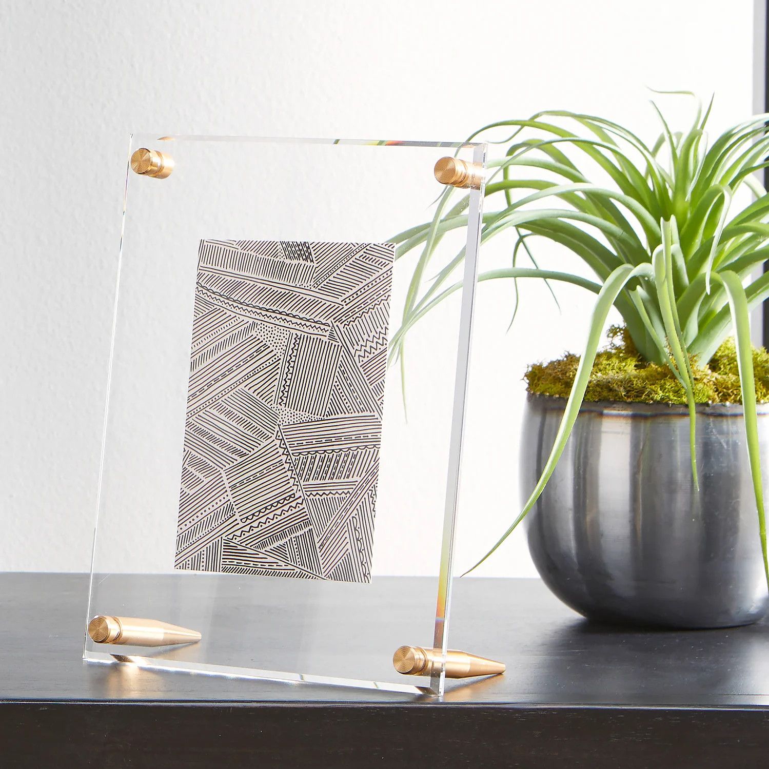 4x6 Acrylic Bevel Tabletop Float Frame