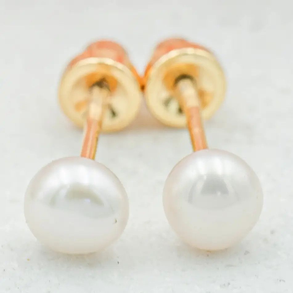 14k Gold Plated Pearl Earrings w/ Screw Back