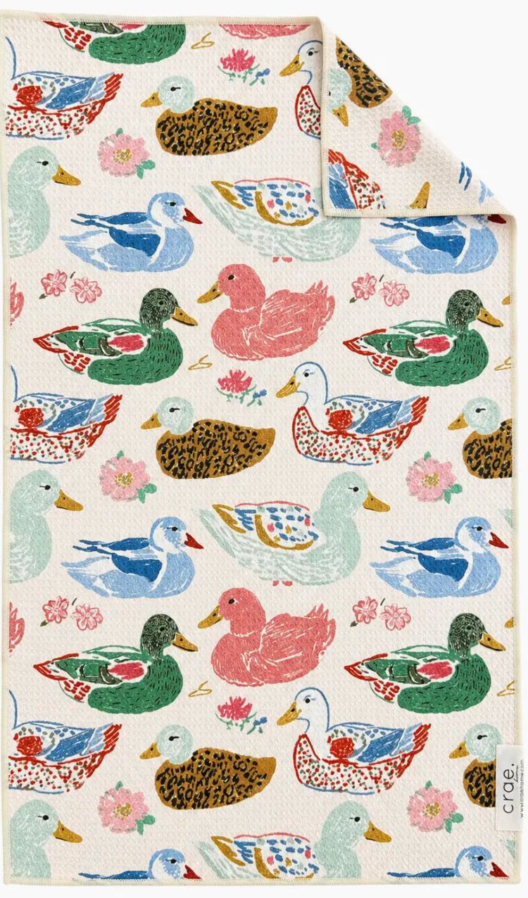 Pondside Feeding: Double-Sided Hand Towel