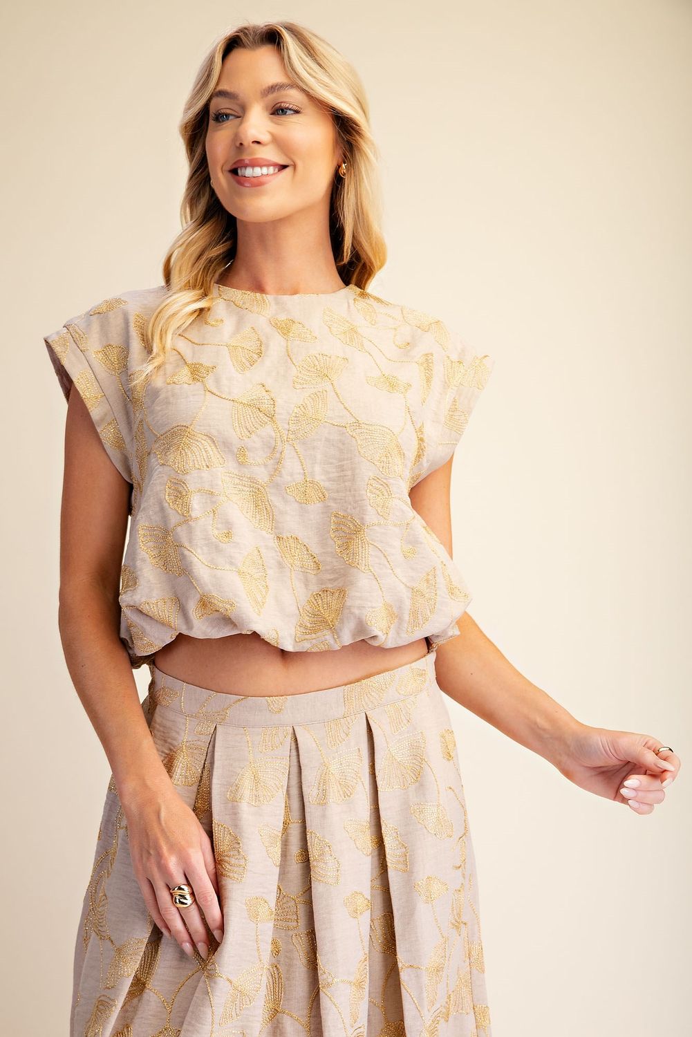 Cropped Embroidered Bubble Top