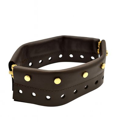 Cerniera in pelle con borchie