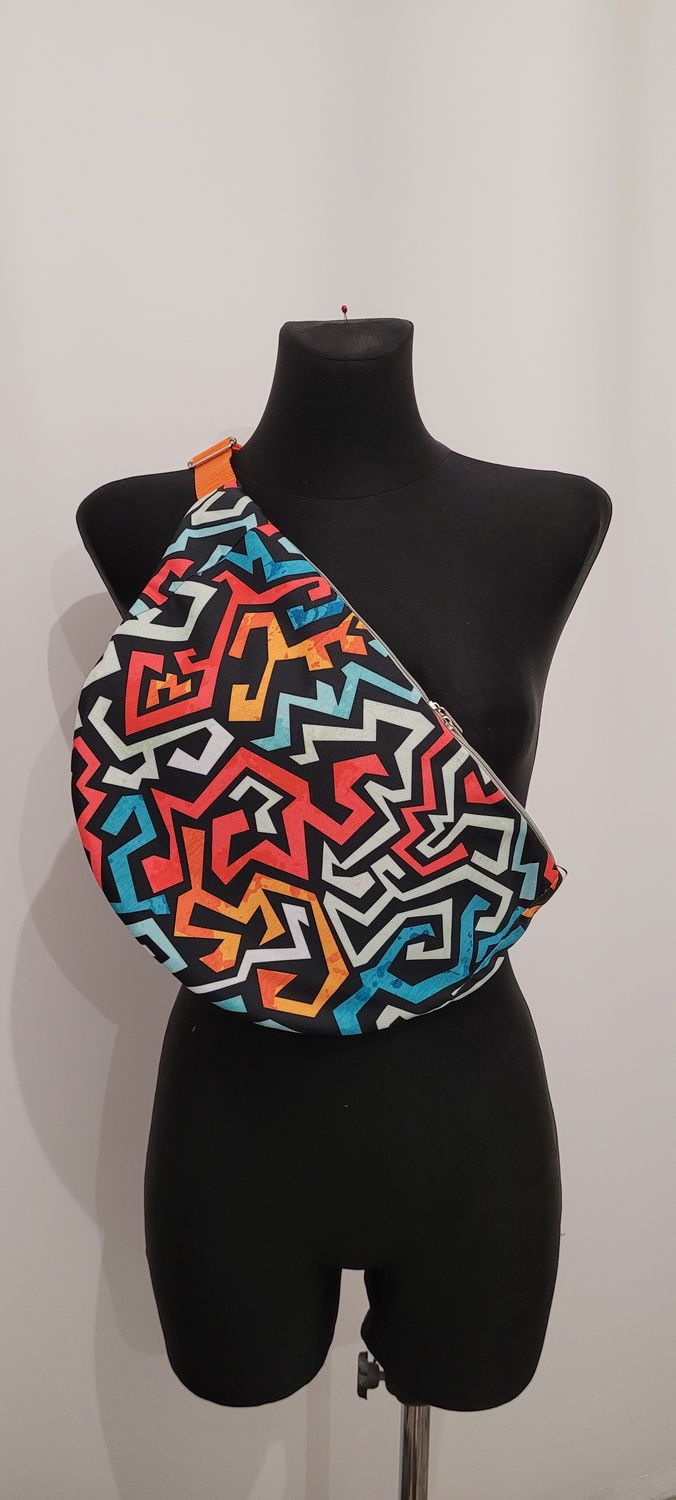 Kolorowa nerka w zygzaki