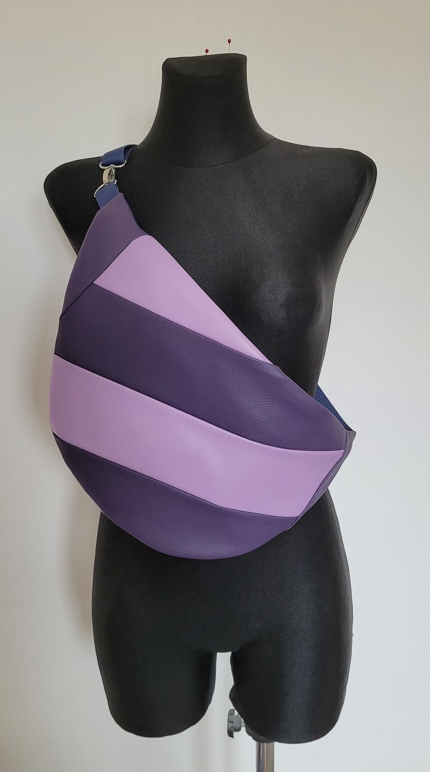 Nerka w fioletowe paski