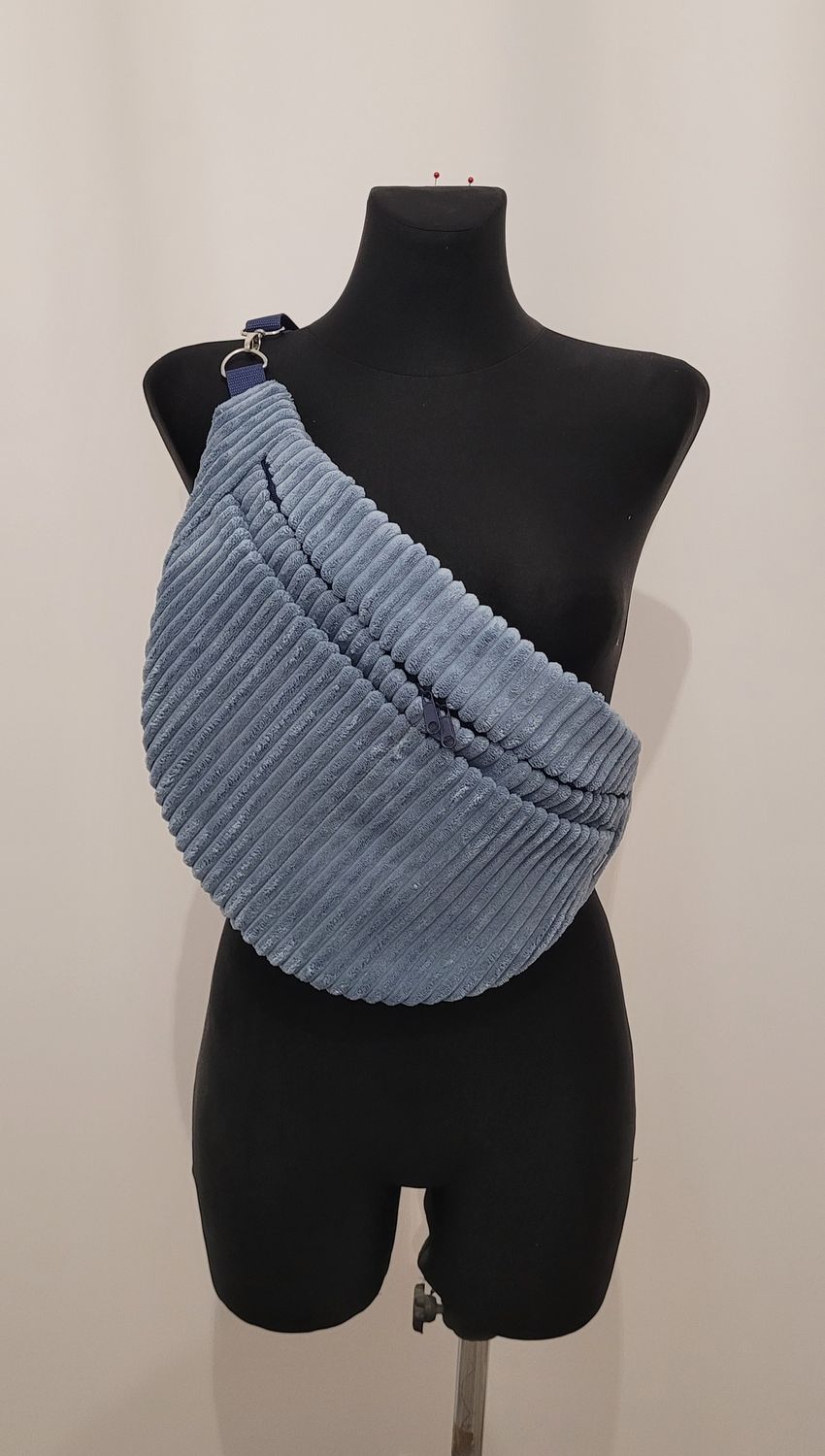 Nerka sztruksowa niebieska