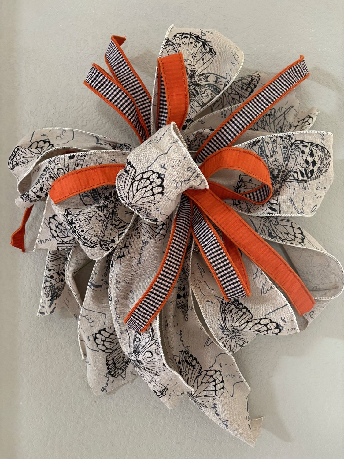 Natural Blk Butterfly Bow LG