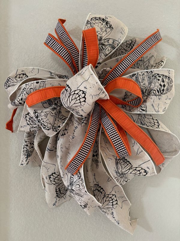 Natural Blk Butterfly Bow LG