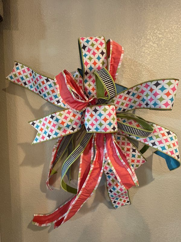 Retro Diamond Large Bow