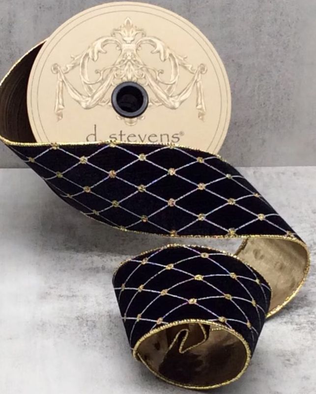 Velvet Diamond Emb. Black Ribbon