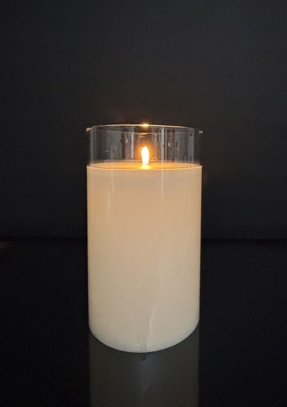 RAD. PILLAR CANDLE, IVORY 5.75x9.