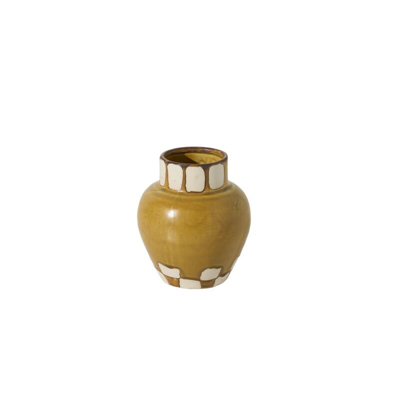 Yves Vase