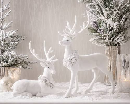 16" Flocked Deer w/ Wreath