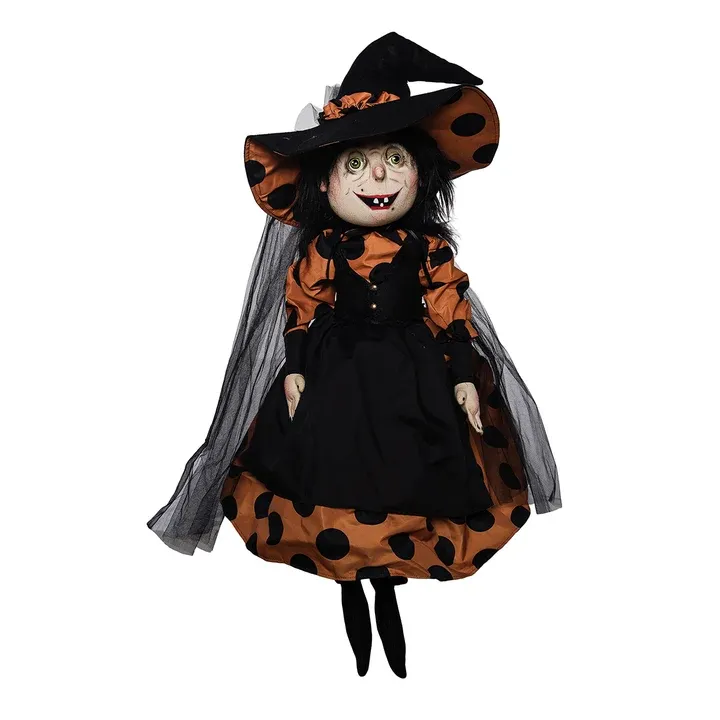 Felicia Witch Figure