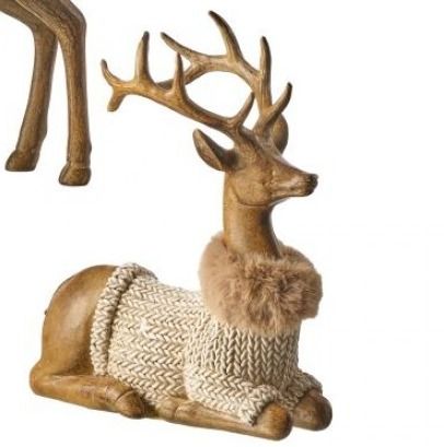 8" CABLE KNIT DEER