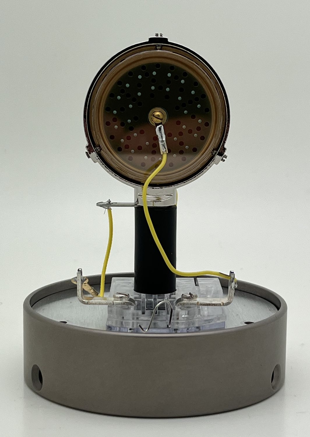 D7 Capsule