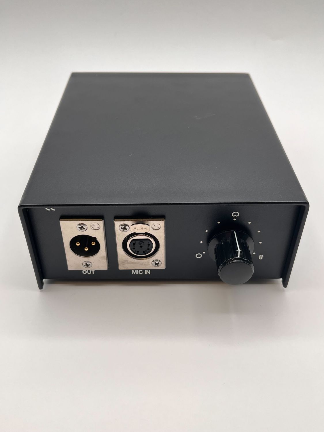 D-12 Microphone Power Supply (PSU)