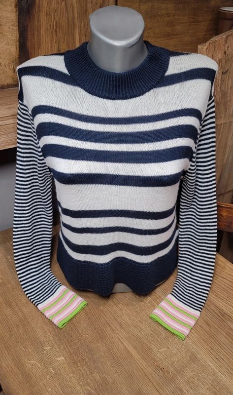 Sweter z milutkiej dzianiny TOPSHOP