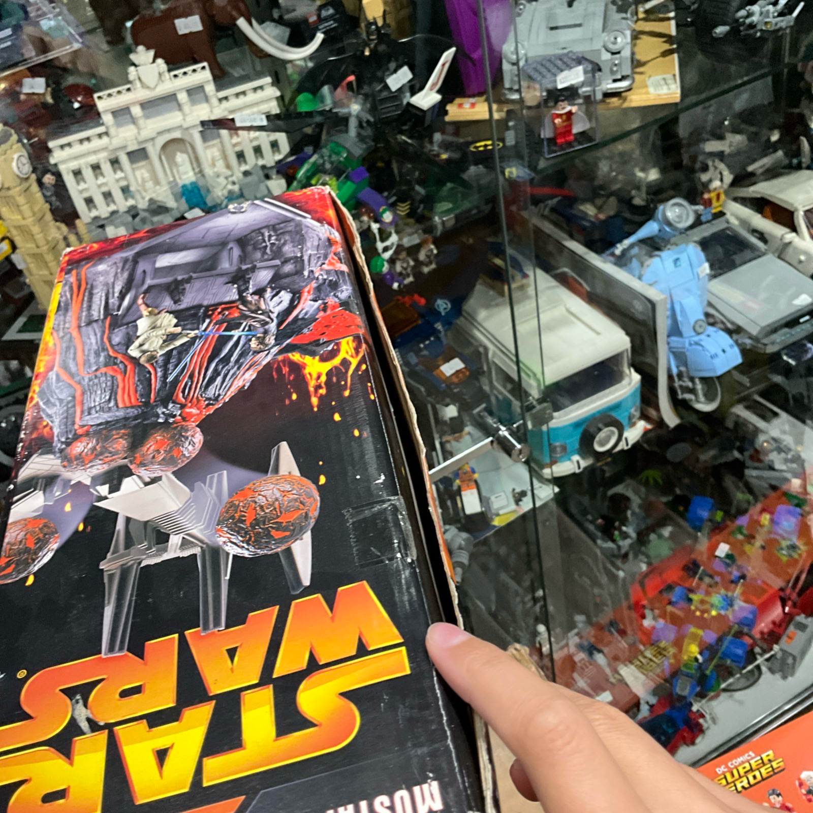 2005 STAR WARS Revenge of the Sith Mustafar Final Duel Playset NEW Sealed