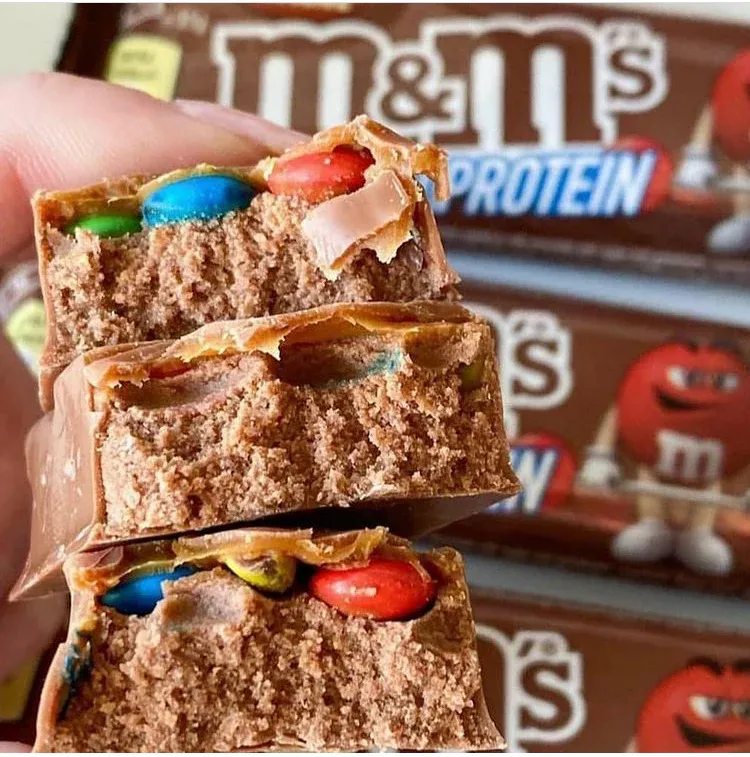 M&amp;M protein bar