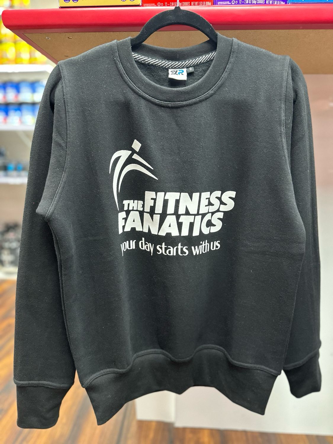 Sweatshirt / Black / Medium