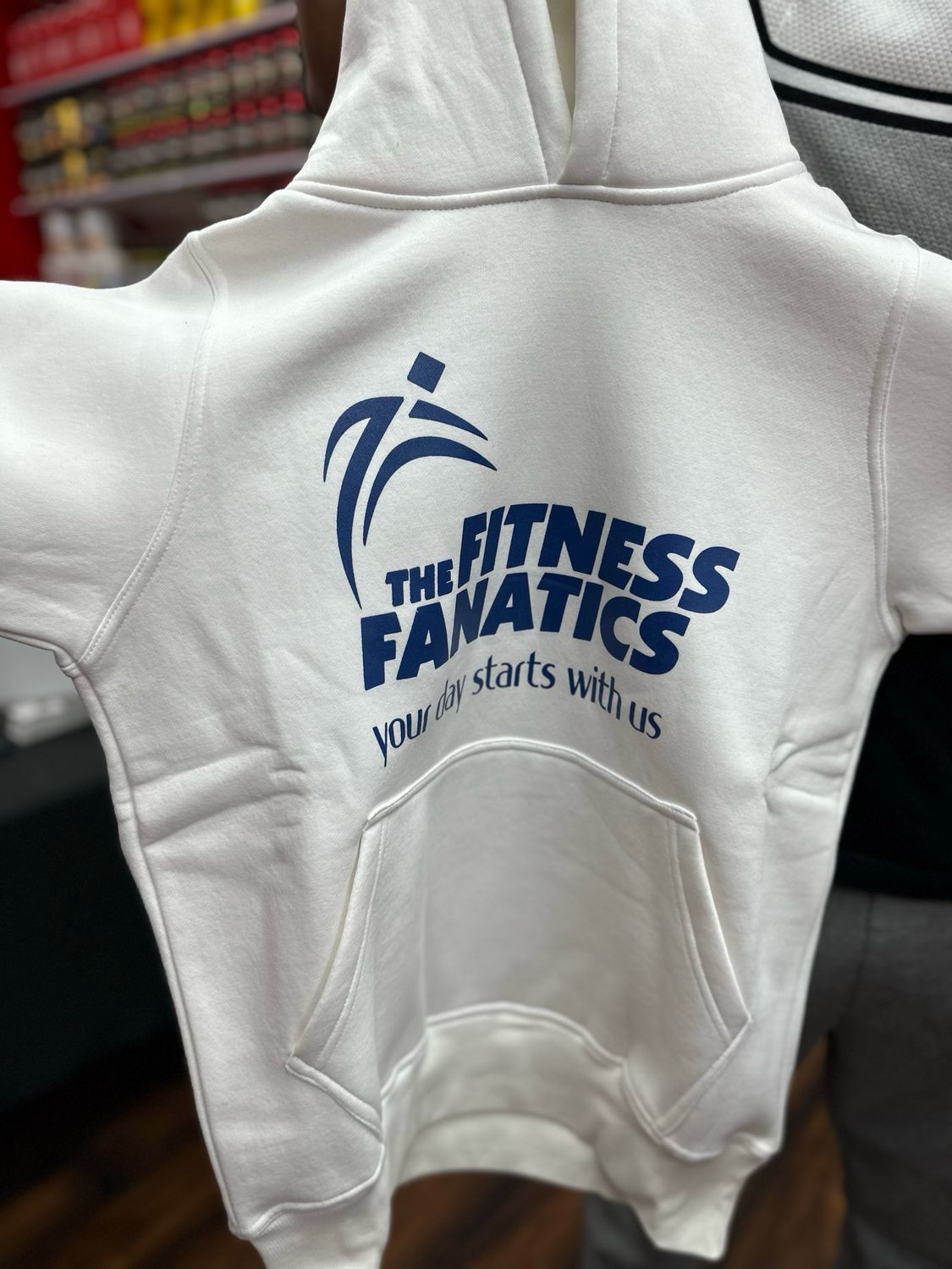 Hoodie / White / Large