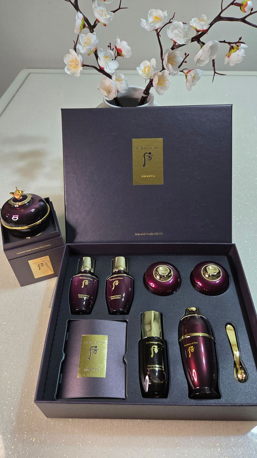 The History of Whoo Hwanyu Imperial Youth Contour Eye Cream Special Set