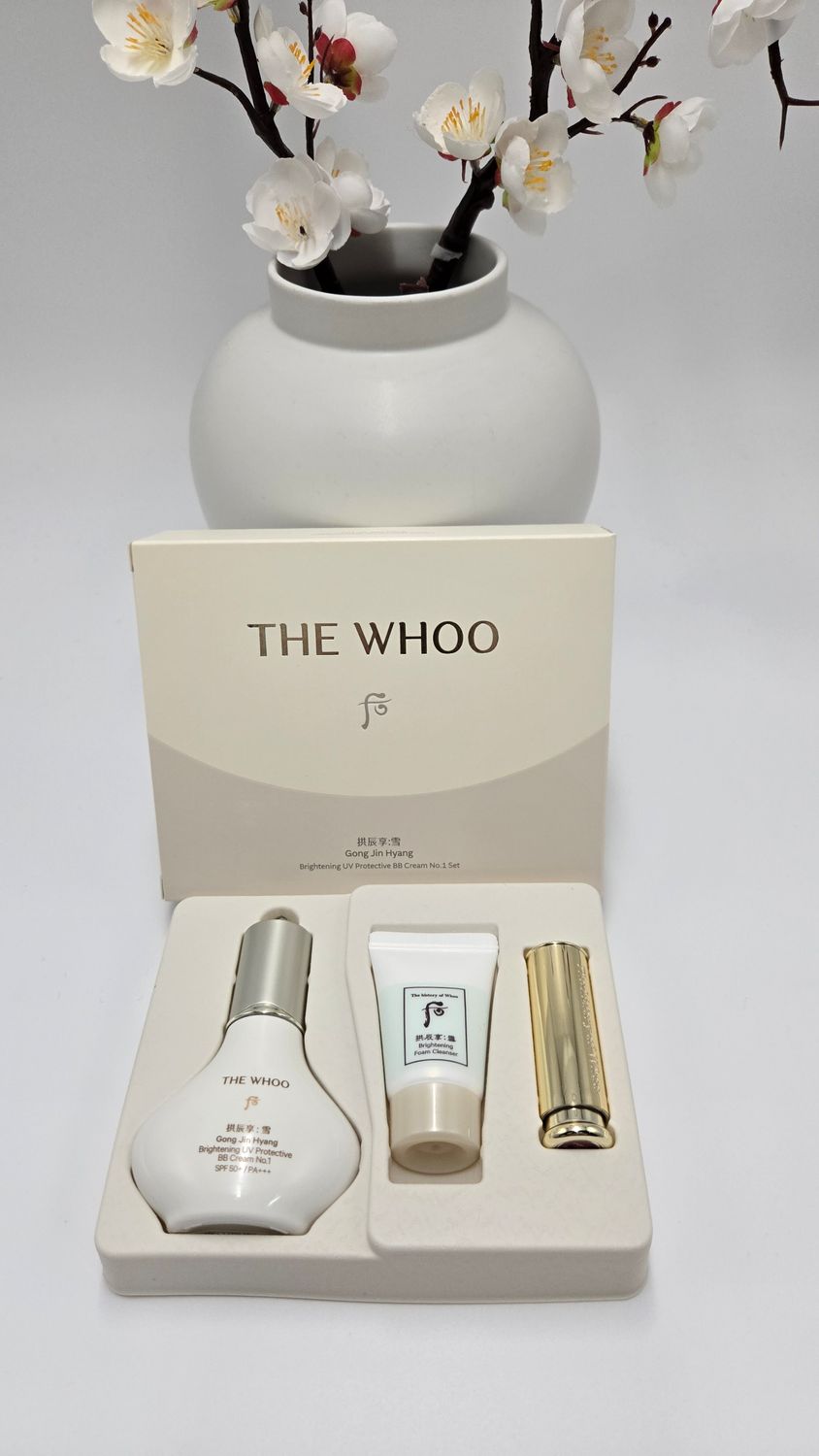 THE WHOO Gong Jin Hyang Brightening UV Protective BB Cream Set  