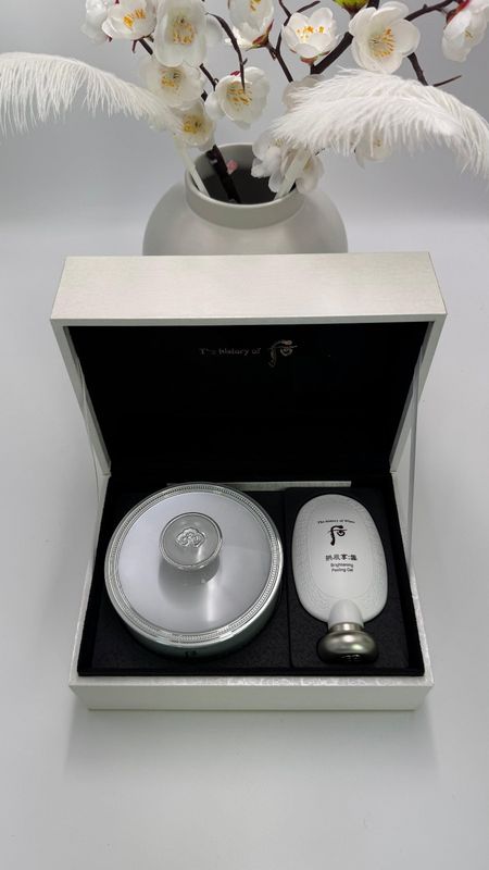 The History of Whoo Gongjinhyang Seol Radiant White Ampoule
