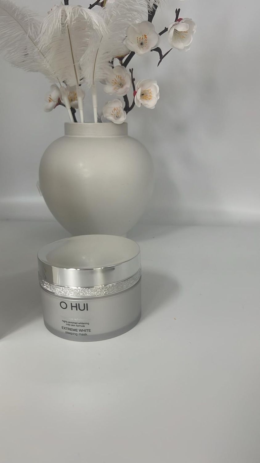 O HUI EXTREME WHITE sleeping mask