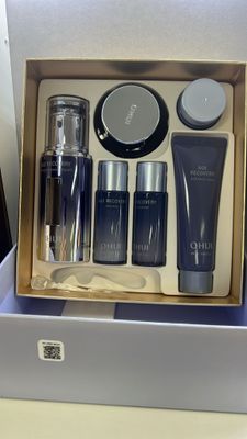 O HUI Age Recovery Collagen Ampoule Expert Special Set  