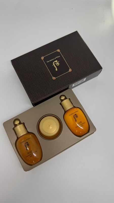 The History of Whoo Gongjinhyang 3PCS Special Gift Kit