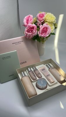 OHUI Miracle Moisture Pink Barrier 3PCS Special Set