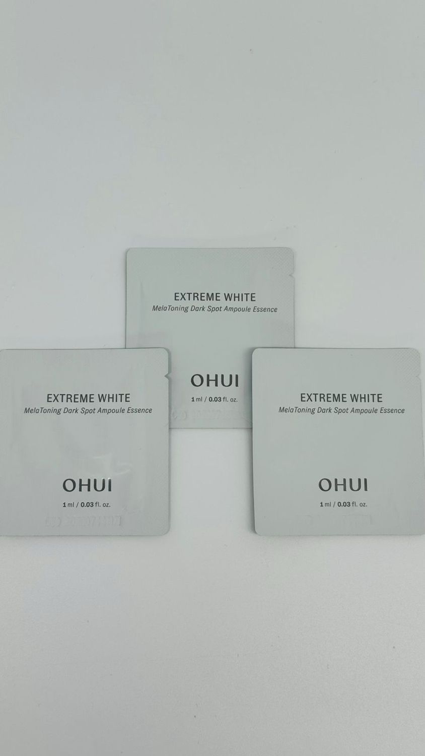 OHUI Extreme White Mela Sport Ampoule Essence 1мл*120