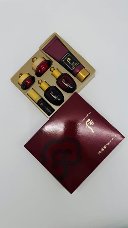 The history of Whoo Jinyulhyang 6pcs Special Gift Set