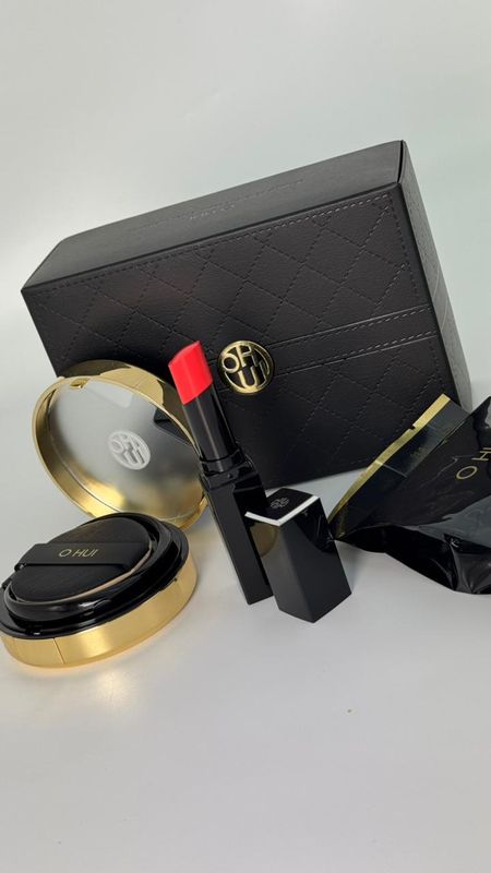 OHUI Ultimate Cover The Couture Cushion Special Set