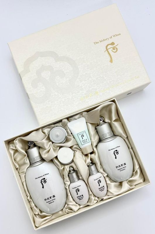 THE history of Whoo Gongjinhyang: Seol Radiant White 2pcs Special Set