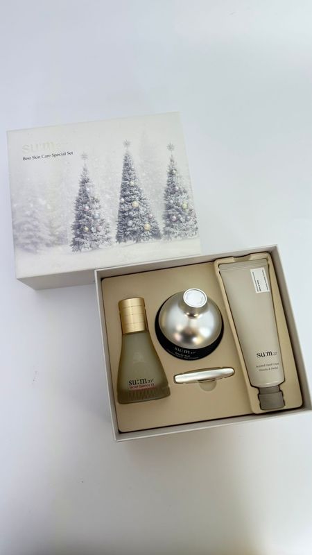 SU:M37 Best Skin Care Special Set (вес 750 гр)