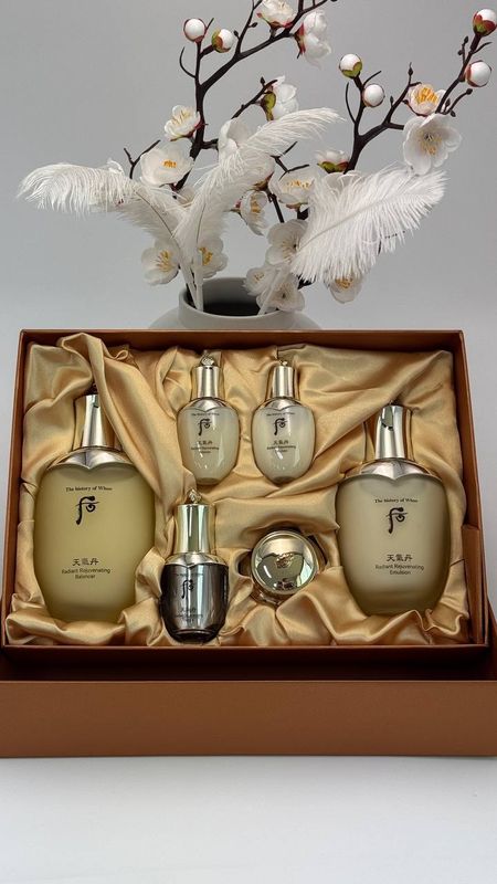 The History of Whoo Cheongidan Radiance 2pcs Special Set (вес 1300 гр)